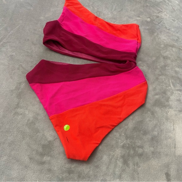 New! Beach Riot Joyce swimsuit be mine colorblock 27915 - Picture 4 of 9